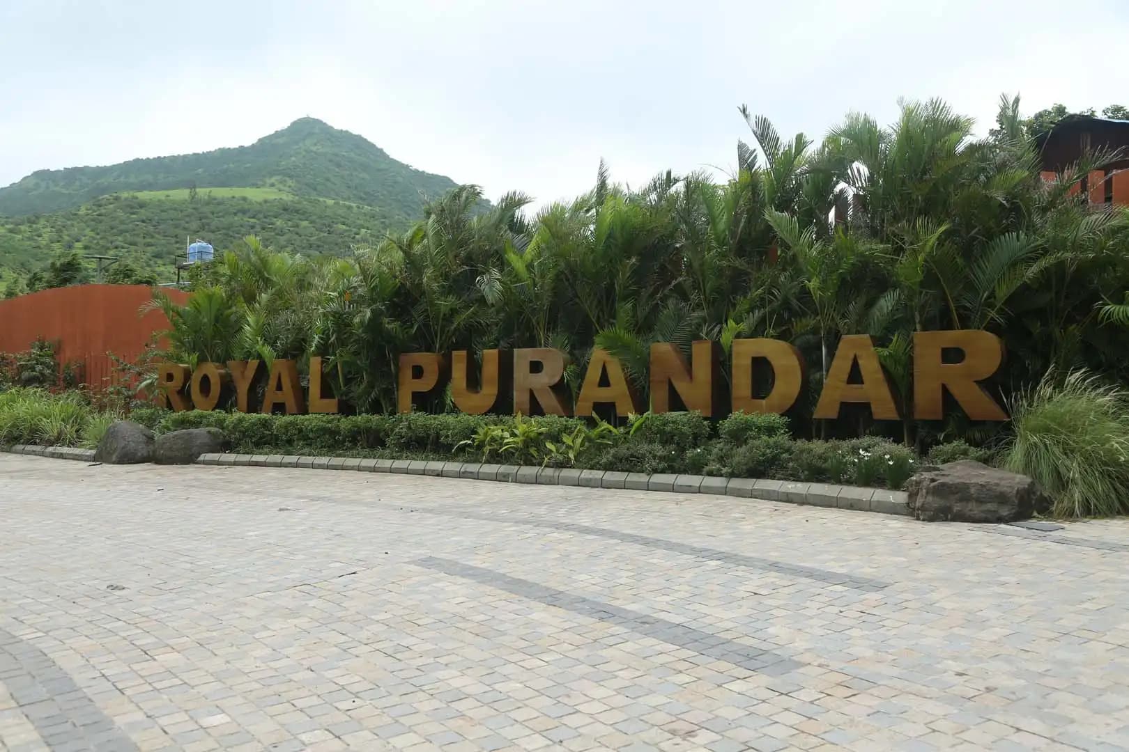 Gold Royal Purandar entrance signage